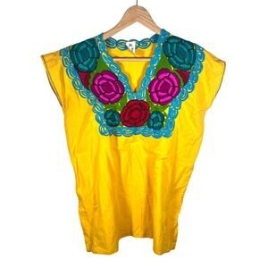 Vintage Mexican Yellow Embroidered Floral Peasant  Top Size Medium